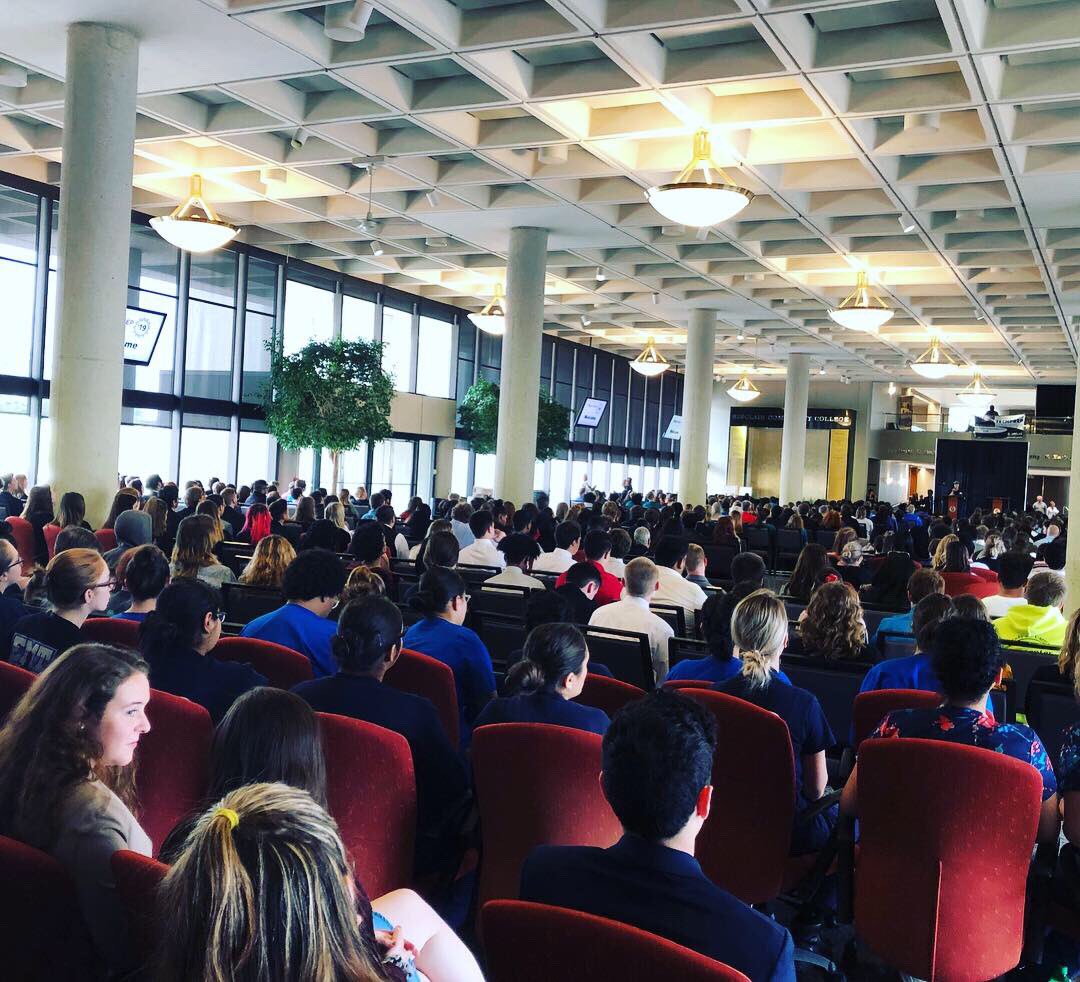 OhioProStart's tweet photo. Great day at the Tech Prep Showcase @sinclaircollege today! Many familiar student faces showcasing their academic and presentation skills! #ohioprostart #techprepshowcase #miamivalley https://t.co/6GIBSfqFMx