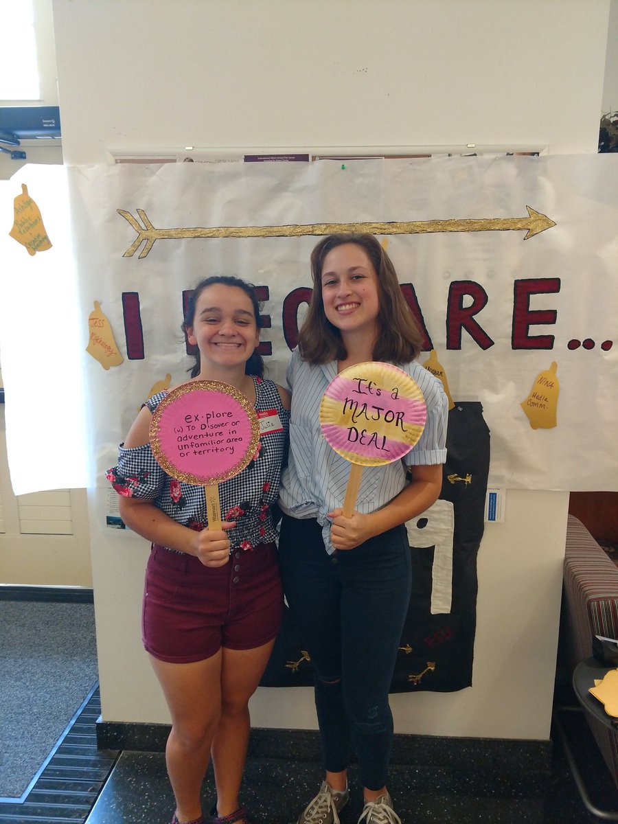 FSUExploratory's tweet image. We had a great time today at the Declaration Celebration!! Congrats to all who are finishing up their first year in college! 🎉🎊🎂 #FSUexploratory #FSUadvisingfirst