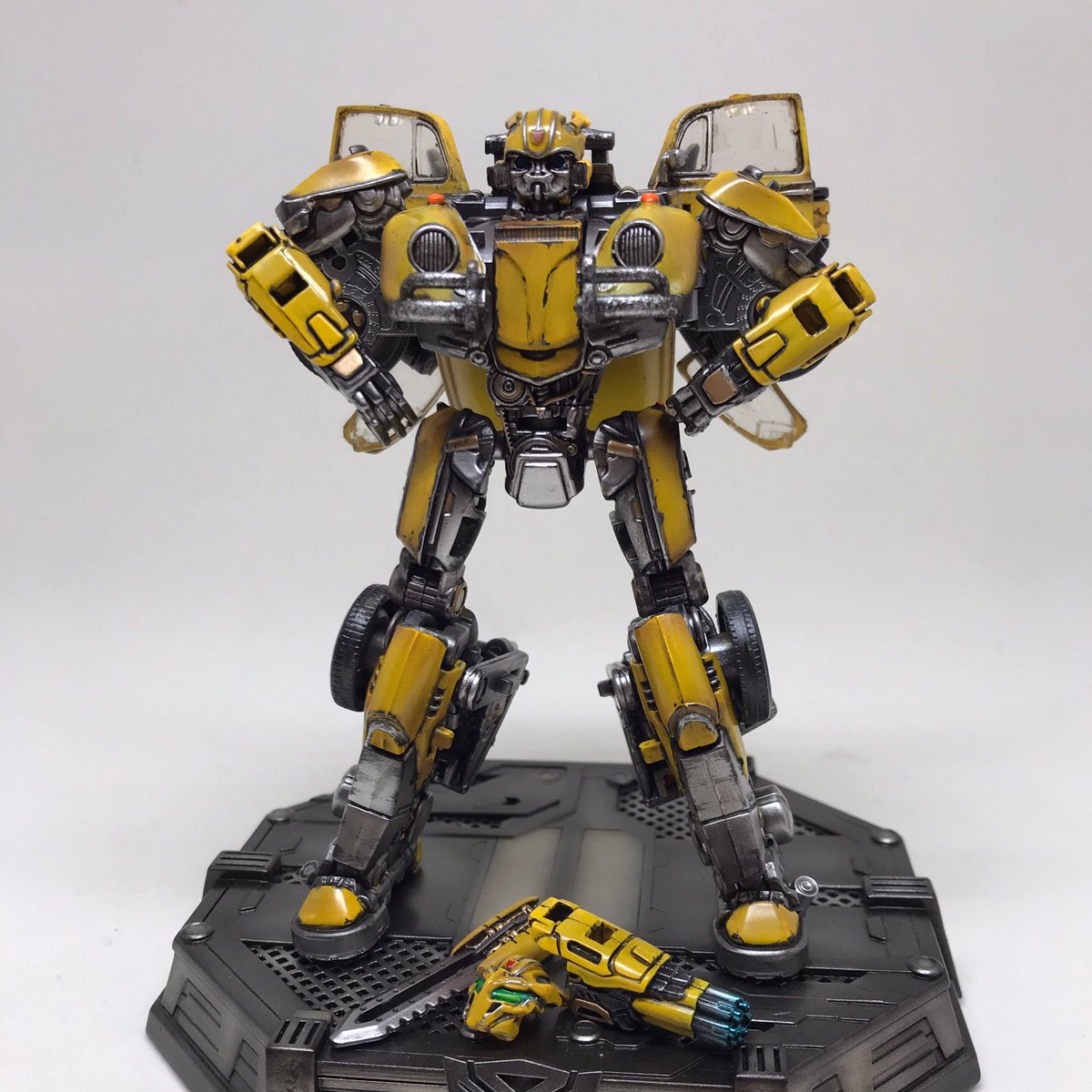 capcomkai's tweet photo. Ss bumblebee repaint by 大力 https://t.co/EUW2etoODS