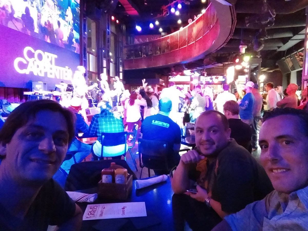 LBelluati's tweet photo. #olerednashville https://t.co/cQ2QEdtNpF
