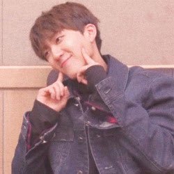 ajax¹²⁷ tweet media