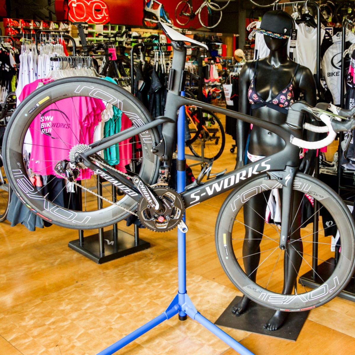 BikeWorksKona's tweet photo. Turn "just looking" into just what you're looking for. https://t.co/rCWyNLOMif