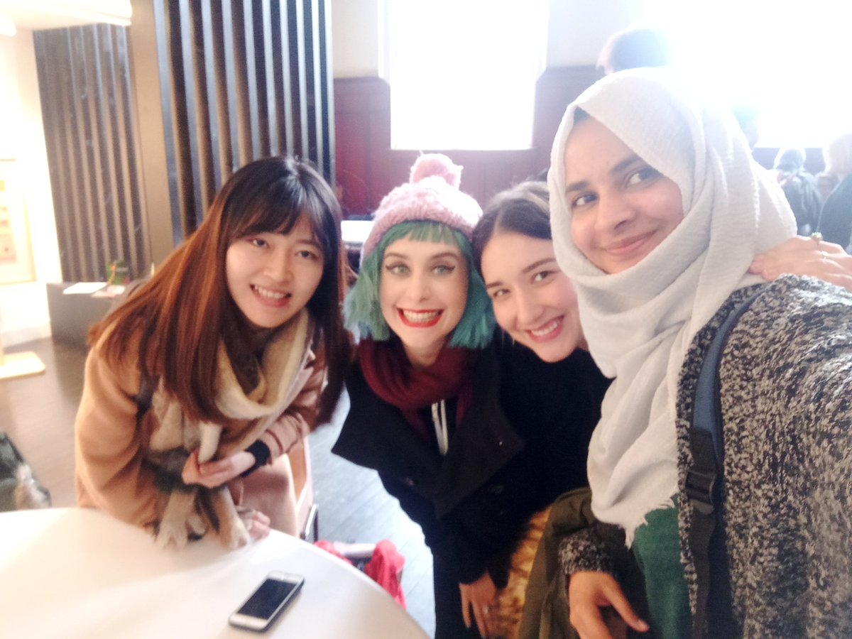 rukhsarhssn's tweet image. Had an amazing time learning about feminist methods @womenslibrary today. Enjoyed with @MelissaDever1 @nekoliqi @HazelMarzetti while mediating btw &apos;academic&apos; discussions and friendship building. 
#SpringN2Femm