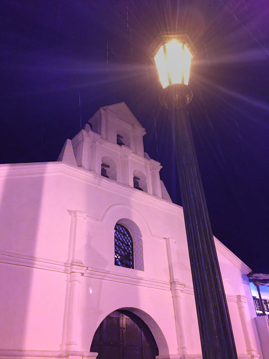#SpamDeLaIglesiaDeMiPueblo desde la Capilla de Jesús Nazareno en #Marinilla preparando nuestra transmisión del  42°@FMarinilla 

👉 9:00 p.m con el ensamble Spicata 

👉 Revive el concierto del Quinteto de Maderas de Medellín bit.ly/FMRMQMM

<a href="/Culturantioquia/">ICPA - Instituto de Cultura y Patrimonio Antioquia</a> <a href="/mincultura/">MinCultura Colombia</a>