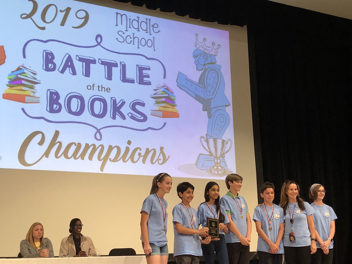 vcsreadela612's tweet photo. #VCSBattleoftheBooks Middle school champions @HinsonHurrican1 and team runner up @Smsvcs1 We are so proud of these Students and their sponsors! 🎉📚 https://t.co/nSP2SNvEXf