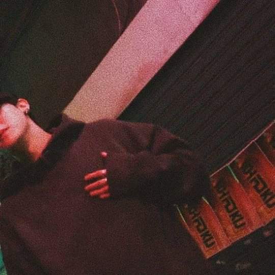 xmonmimix's tweet photo. I'm calling your phone I should make a way
Then we fought in the ocean... I might have to call again

#아이엠 #IMxELHAE  #HORIZON https://t.co/6RGYYejDtu