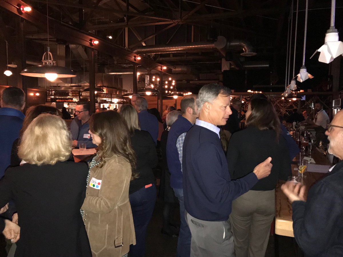 MASmartGrowth's tweet photo. Thanks everyone who joined a successful #TODrinks Milton tonight. We met so many great people who deeply care about #GreatNeighborhoods https://t.co/34xgvVNWBi
