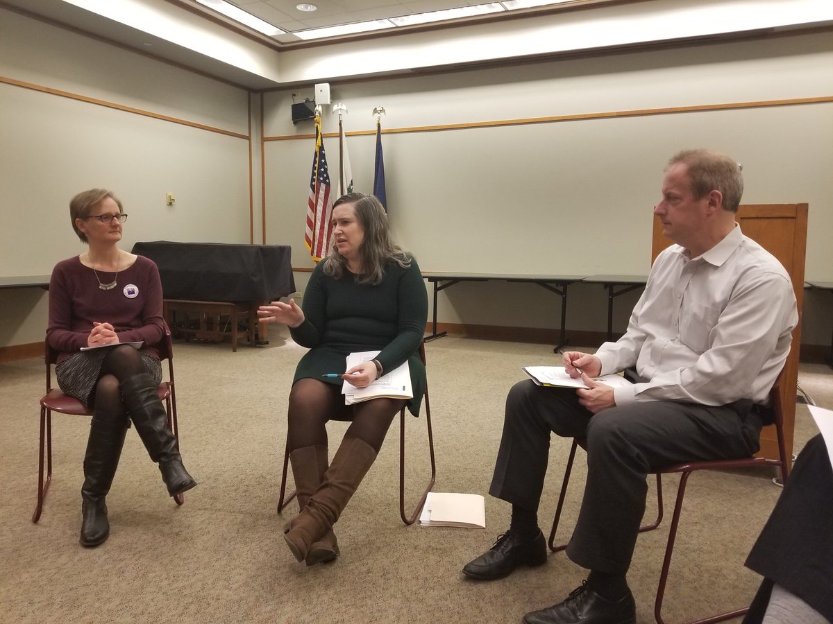 Safe_Society's tweet photo. Discussing a public health approach to violence prevention. #SCYTraining @strengtheningChicagosYouth @ LuriesChildrens https://t.co/fOH4tKzblh