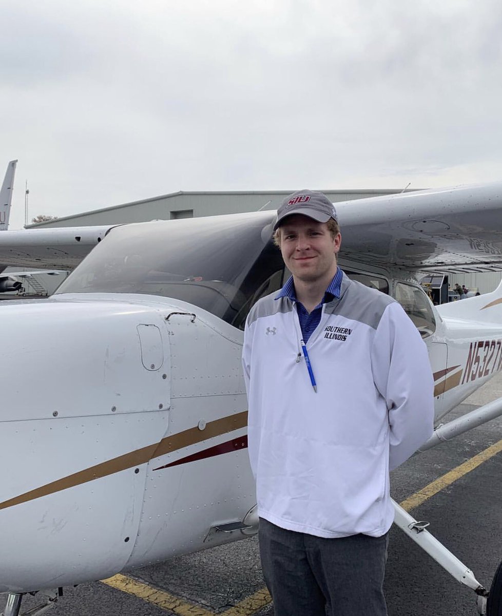 SIU_SwimDive's tweet image. Congrats to our very own Alex Netzel (@Netzel_) on becoming a Certified Flight Instructor!