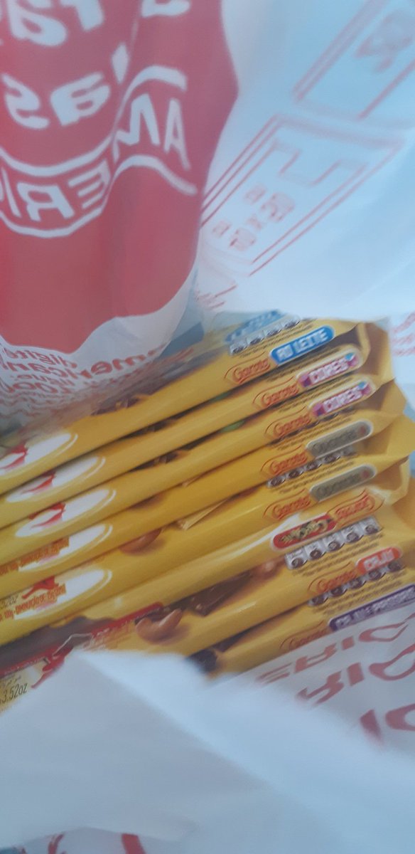 eaicarollima's tweet photo. Agora vamo jogar real?
AQUI É TIME TUDO
#TimeOvo #TimeBarra #Timecaixadebombom
SE É CHOCOLATE TAMO COMENO!! https://t.co/Z4gN6FZFHs