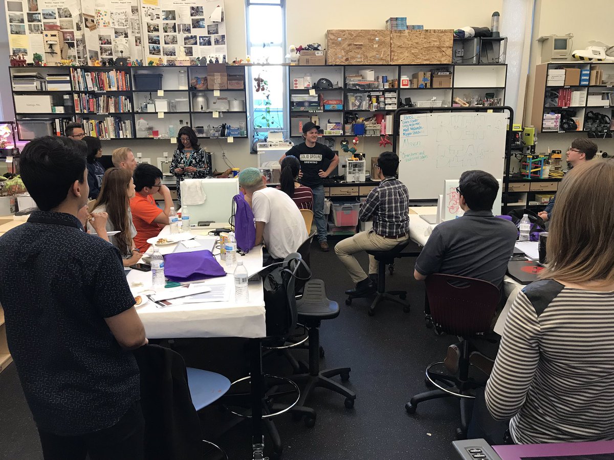flcmakerspace's tweet photo. We had an amazing time hosting #MakerMatic the past 3 days. Thank you, @solidbrewing! Our @flcmakerspace interns had a blast.
#cccmaker #flcmakerspace #solidgroundbrewery https://t.co/OlNcwCIDU6