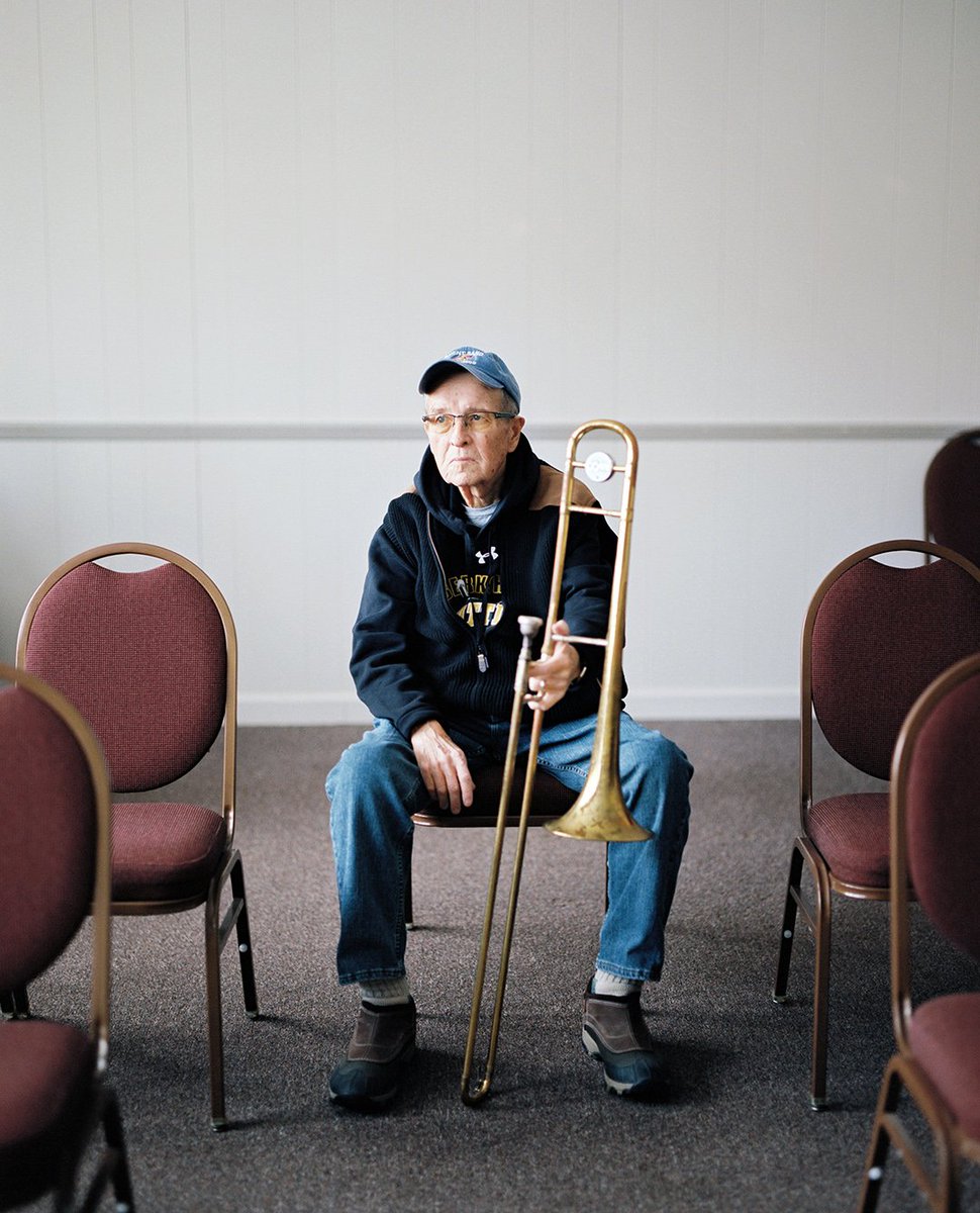 ICPhotog's tweet photo. .@RichardBeaven made two hundred and seventy-five portraits of people in the Hudson Valley town of Ghent, New York. Check out his Ghent bicentennial portrait series during #ICPprojected. https://t.co/oZoMf3bR7n https://t.co/oR5md1gqW6