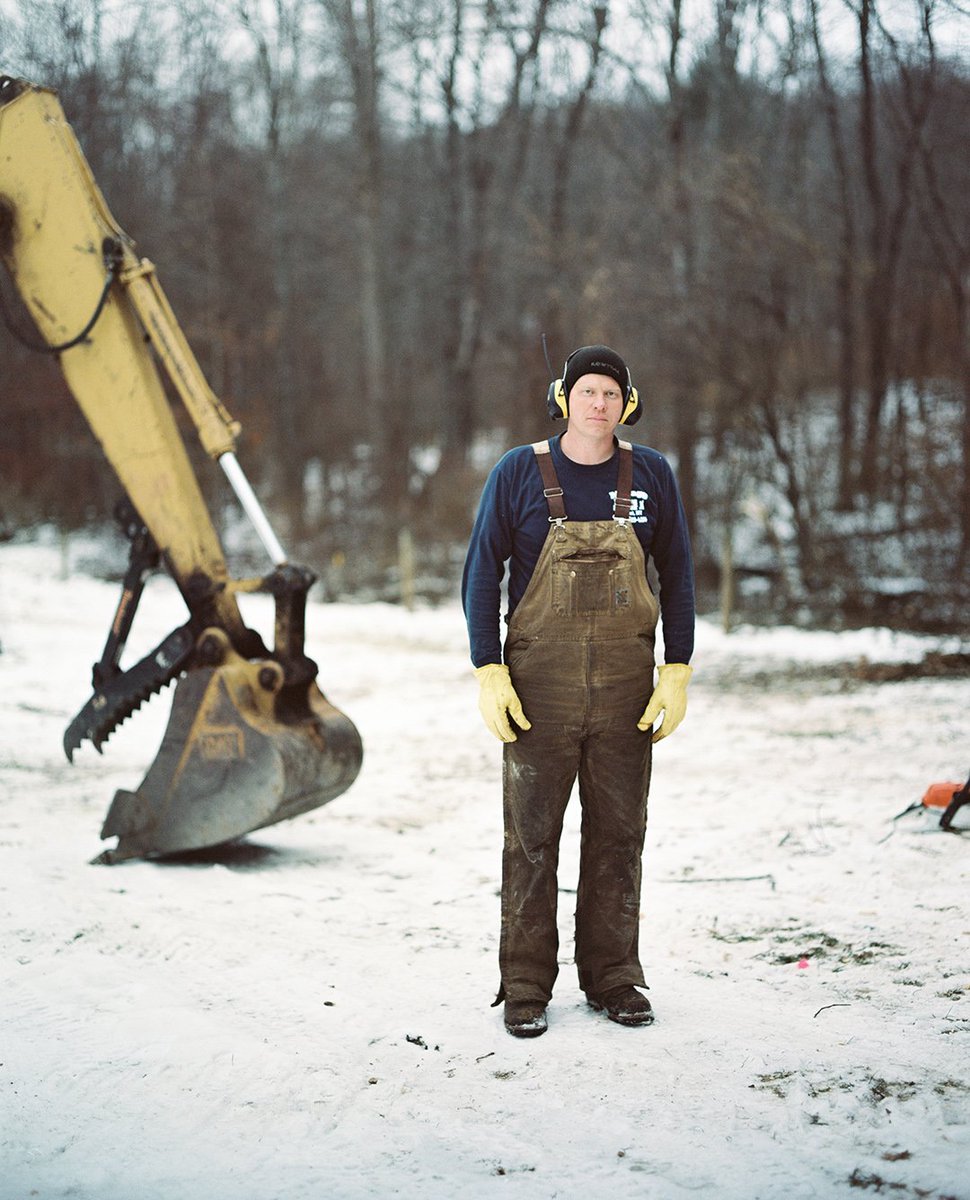 ICPhotog's tweet photo. .@RichardBeaven made two hundred and seventy-five portraits of people in the Hudson Valley town of Ghent, New York. Check out his Ghent bicentennial portrait series during #ICPprojected. https://t.co/oZoMf3bR7n https://t.co/oR5md1gqW6