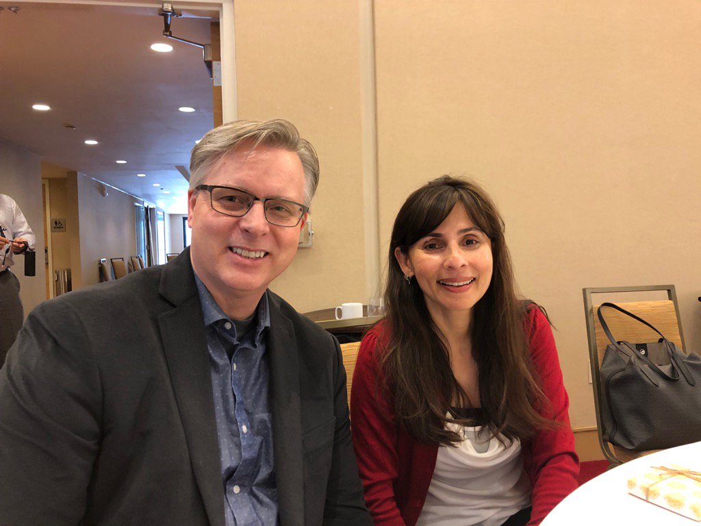 sonyachristian's tweet image. Presented w @doc9x  #ProgramMapper 2 #CCCCIO2019  #InstructionalLeaders.  #GreatEnergy @ConcentricSky @EloyOakley