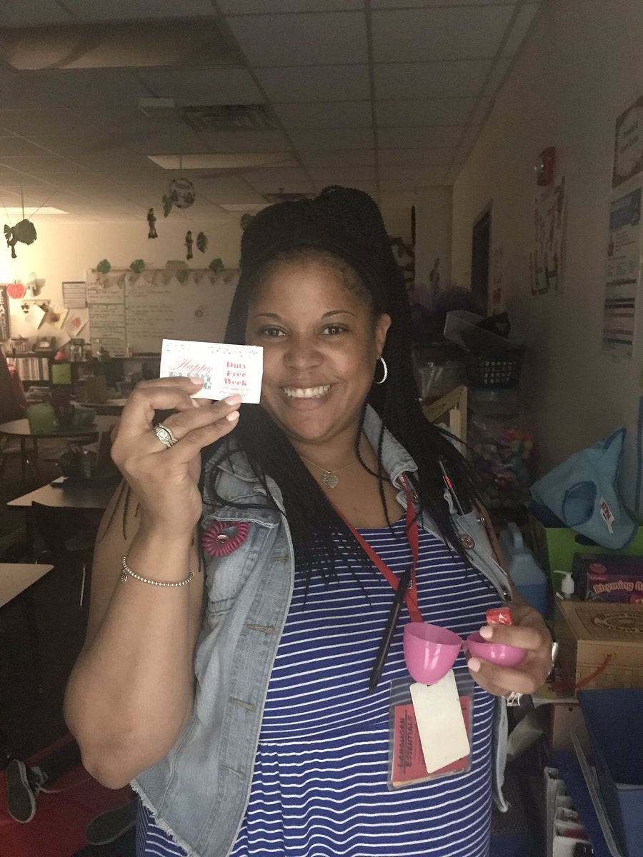 CHISDCP's tweet photo. Scholars weren’t the only ones hunting for eggs today. Professors found “eggcelent” surprises in their eggs! #OneHourLunch #NoAfterSchoolDuty #FreeClassPeriod #FreeDressPass https://t.co/nT5l0lQa4C