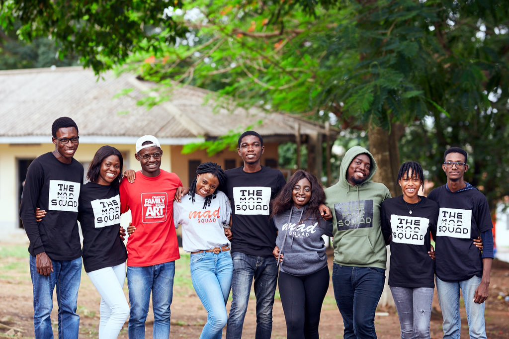 cue_li_beast's tweet photo. A very simple story.
Doing the #Nonextsemester
In the #Streetz
At #Sasamadx
With the #MadSquad
Plus my team, @DareMovement
What else? https://t.co/SHM8tr0pTb