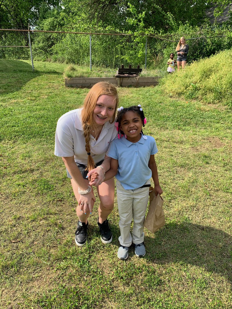 baylorcomserv's tweet photo. The Easter Bunny visited Westside and Carver this afternoon to celebrate all of the egg-celent work of the Scholars this spring! https://t.co/Sua1wr7NRp
