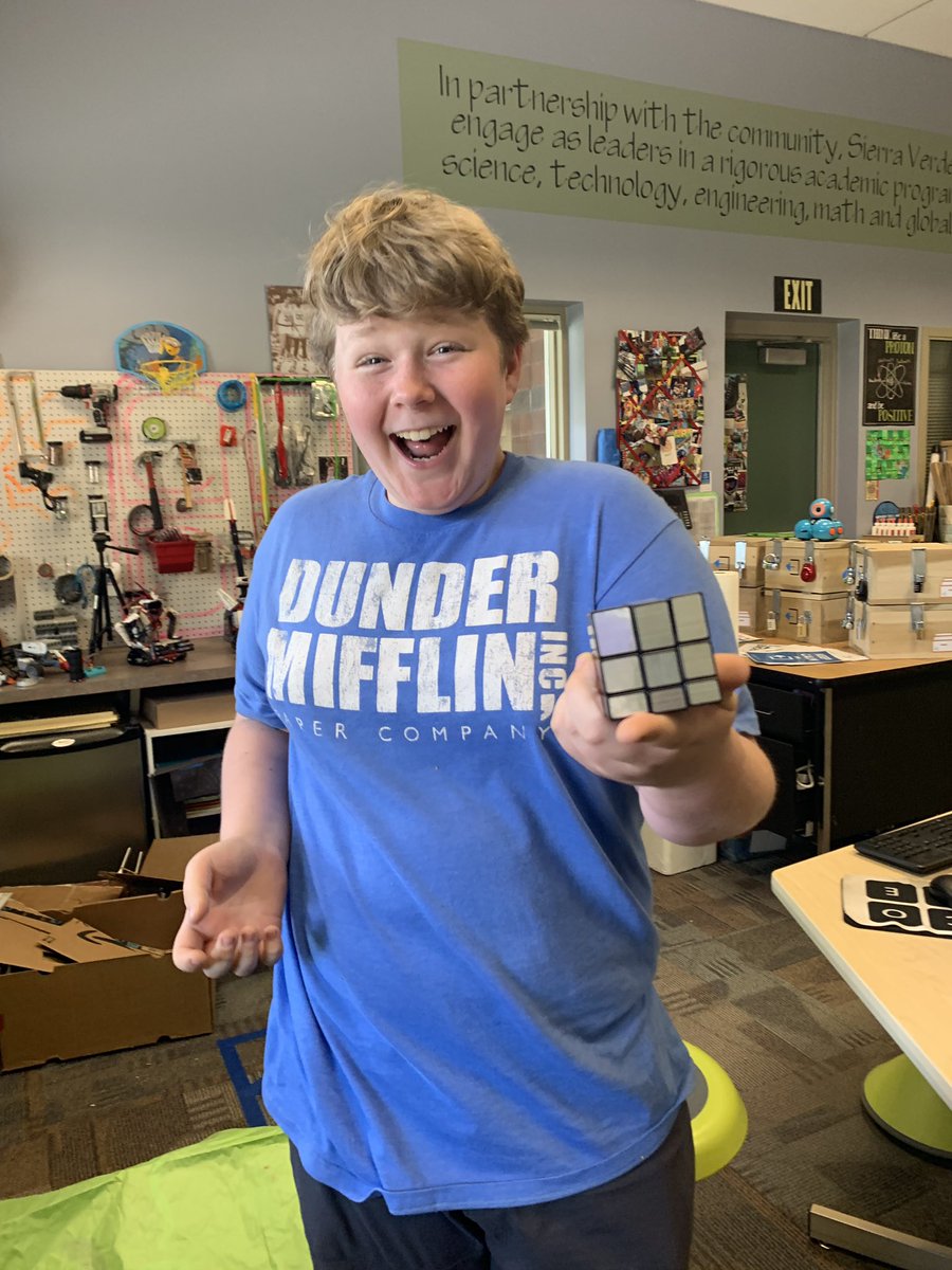 KnIhT_tNeReFfId's tweet photo. This kid just picked up the Mirror Cube and he solved it within minutes! He was clearly in awe that he actually solved it! His words not mine. #cubelife #mirrorcube #youcansolvethecube #puzzles @SVViperPride @DVUSD https://t.co/Wuhm0IONLk