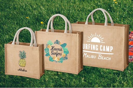 オリジナルプリント Jp على تويتر 麻の一種 ジュートバッグ が新登場 オリジナルプリント Jpは先ほど ジュートスクエア トートバッグ をリリースしました W サイズはs M Lの３種類 Snsや雑誌で話題のジュートバッグもオリジナルプリントで