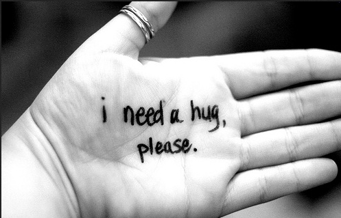 TashaJacksTweet's tweet photo. Here's another reason to touch somebody you love today (w/consent!) “Many emotions are identified by touch alone, suggesting a strong link between emotional communication & touch.” #shrinkshots #touchdrought #metoo #mentalhealth #therapyhacks #isolation https://t.co/GiyBVF4KJr https://t.co/ogi2O6Guho