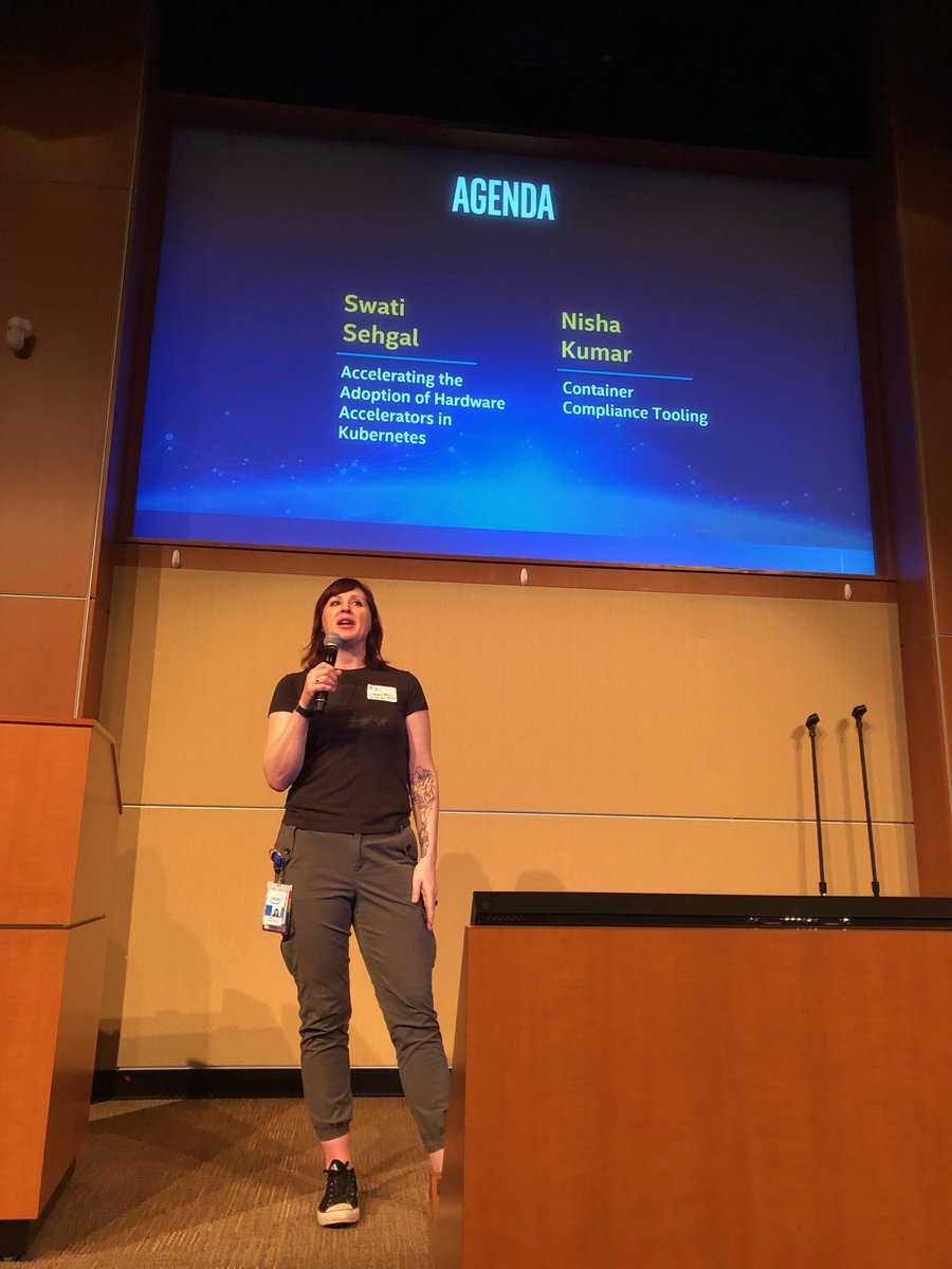uoduckswtd's tweet image. Such a great time at tonight’s #Kubernetes #OpenStack meetup! Shout-out to @KLFredheim @fuzzychef & Sunku!
