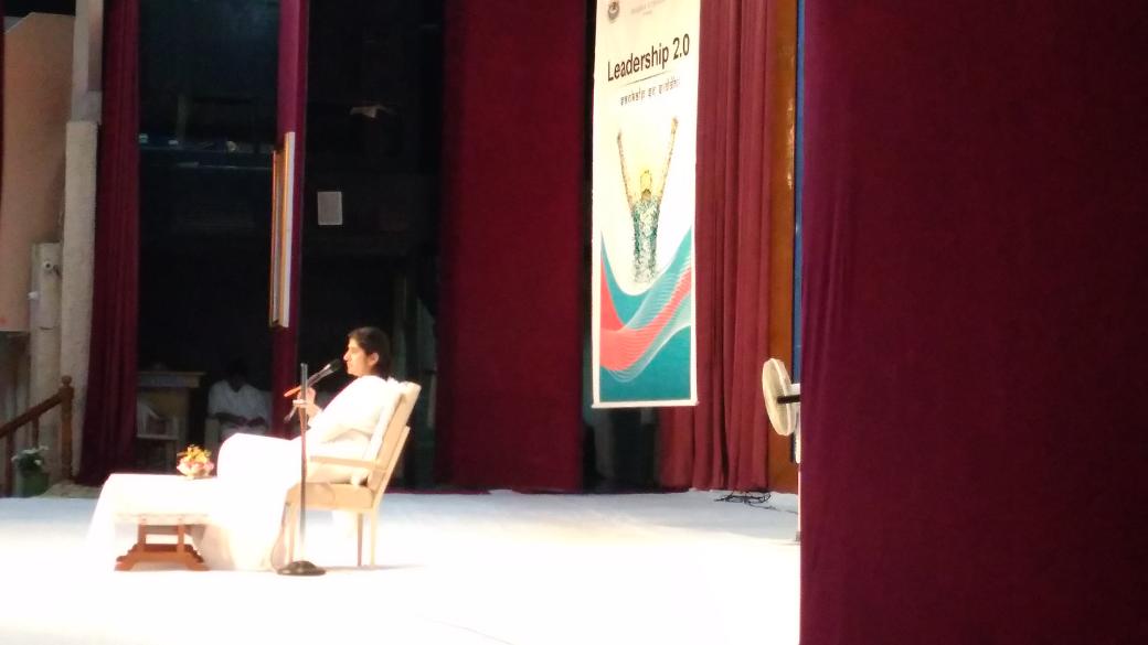ShivaniSharma83's tweet photo. Make the shift from low energy vocabulary to high energy vocabulary and give urself some really vibrant positive self talk very day even if it involves a bit of lies, says B.K. Sister Shivani, at #LeadershipTwoDot0, themed "Sankalp se Siddhi" @Spirituality_IT #CXO #LeadersInIT https://t.co/iJY6kmHTpY