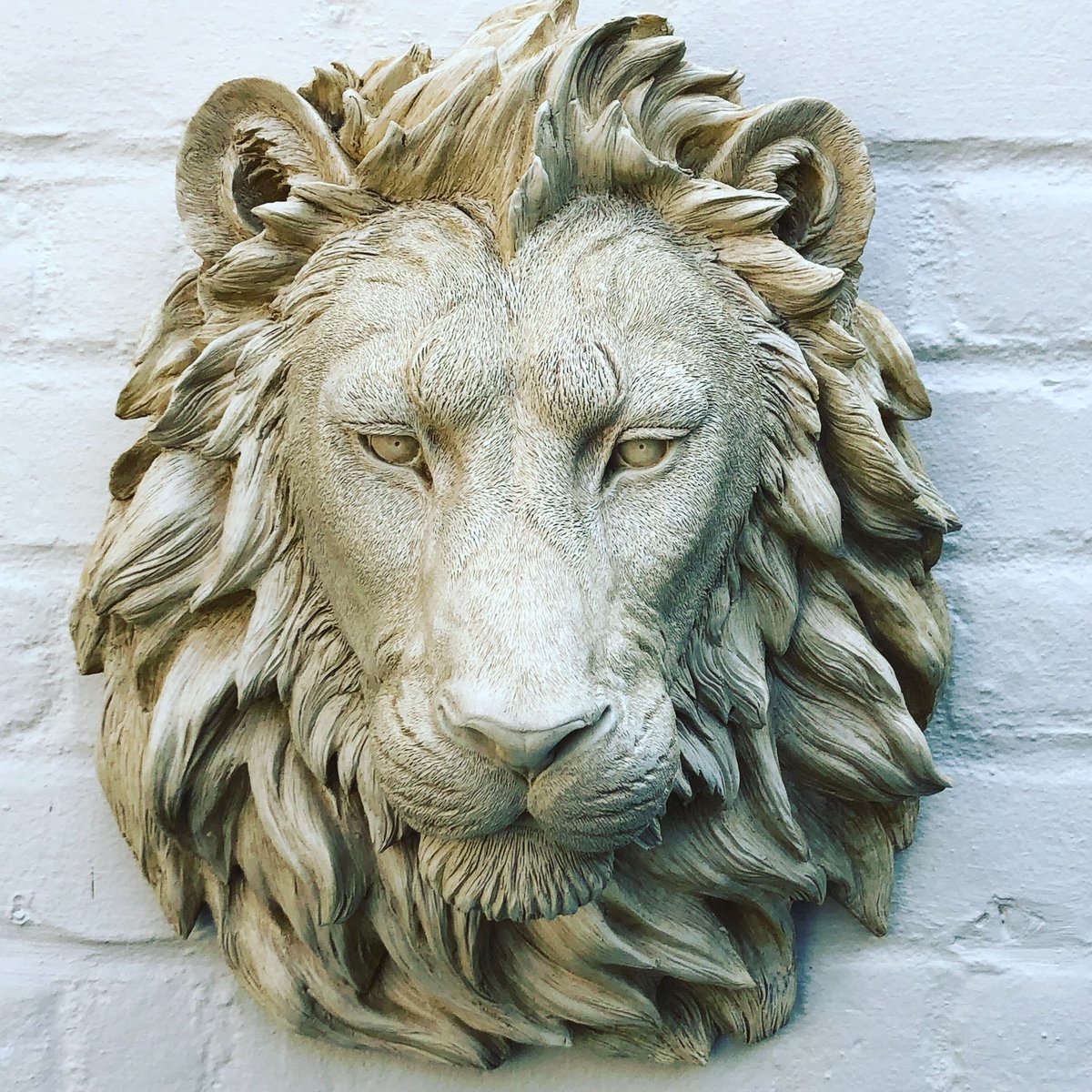 Spot of gardening this weekend? New wall sculptures just in along with many other new additions to the  shop. #garden #wallart #stone #lion #gifts