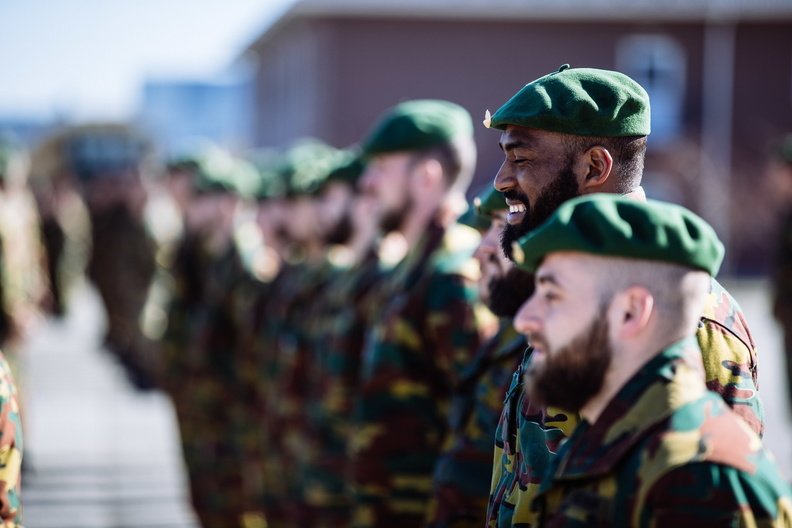 MoD_Estonia's tweet photo. PermSec Prikk awarded mission medals to the soldiers of Chasseurs Ardennais serving with the @NATO #eFP BG in Tapa, πͺπͺ. Proud to have great #Allies like π§πͺ! #WeAreAllies #BGEST @BelgiumDefence @Belgian_Army @BelgiumNATO https://t.co/prU11fhdBF