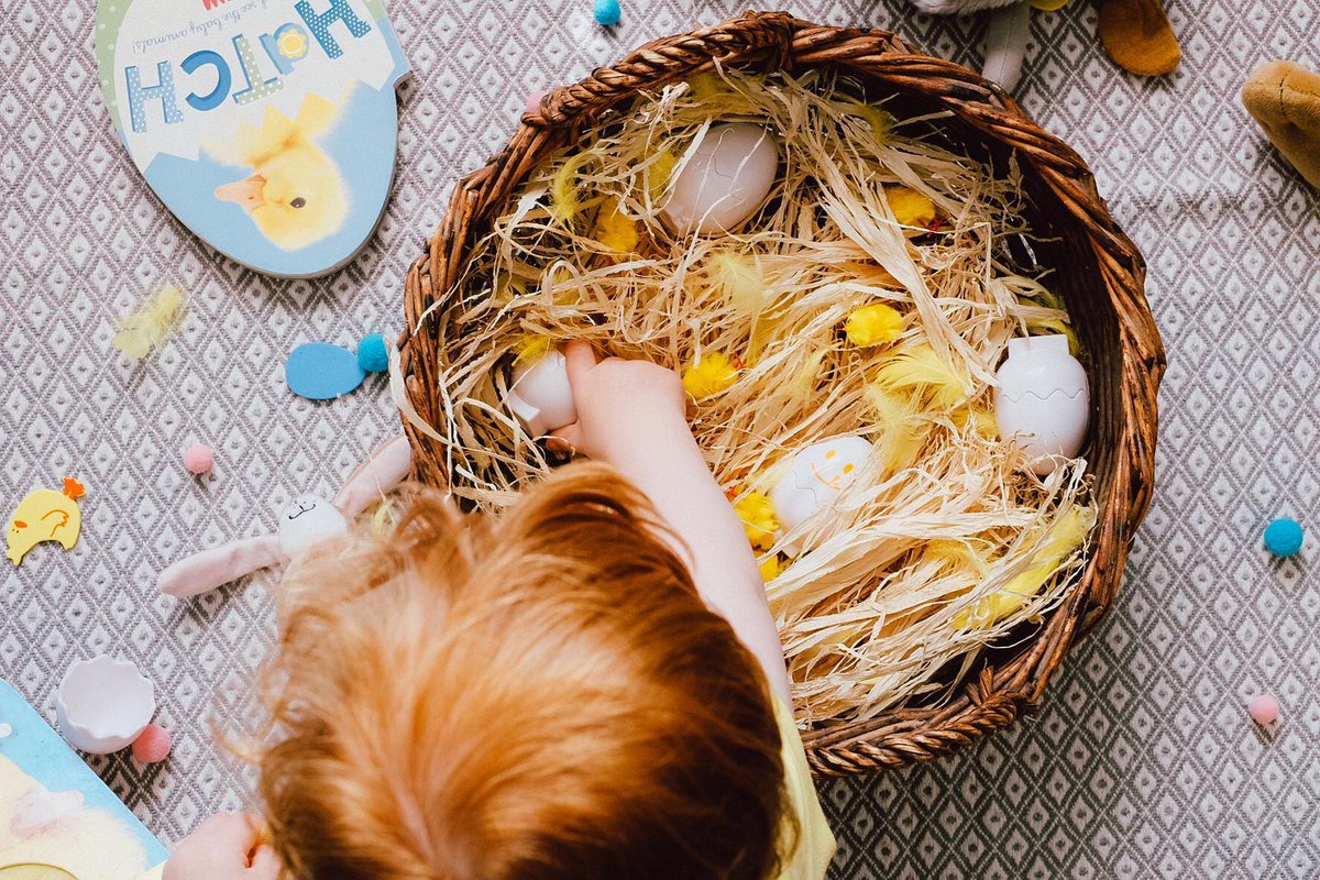 caitylis's tweet photo. *NEW* Heres some Easter themed toddler play for you this Good Friday! Theodore has loved having this activity out this week. His favourite? The feathers!
https://t.co/51k4hWYI1M #Easter #GoodFriday @sotonbloggers @ParentBlogsRT #SmallBlogRT @AllThoseBlogs @UKBloggers1 #PLBChat https://t.co/1YNMREIyiS