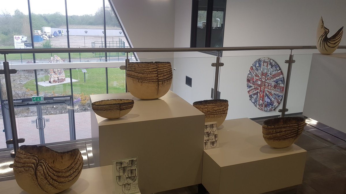 fslconsult's tweet photo. A Fractured Earth by #IanHarris is at @ValentineClays @LoveClay_ until 17th May. Well worth a look, and great to see @MinxyOwl @penkhullartists and @Hannah_Ault https://t.co/qIRrTOWQgm