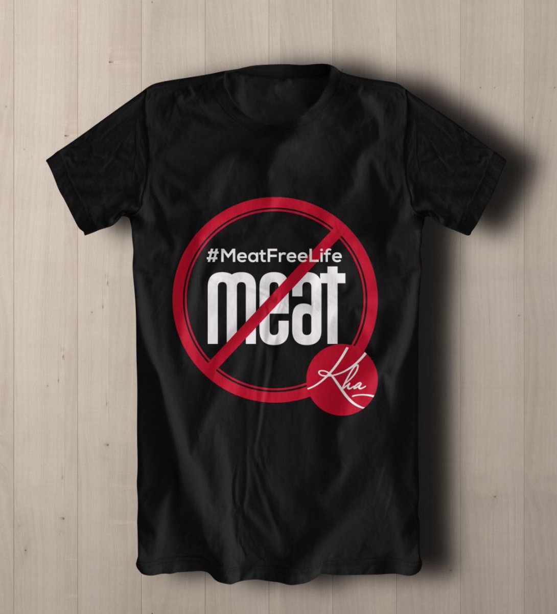 Khabonina_Q's tweet photo. It’s been almost 3 years not eating #Meat ! My body mind and soul so happy because IT WAS READY to let go of ALL MEATS 🙏🏾 !
“But where do you get your #protein 🤷🏾♀️” - they ask
Me : 👇🏾👇🏾👇🏾 #MeatFreeLife https://t.co/f1JxilcW73