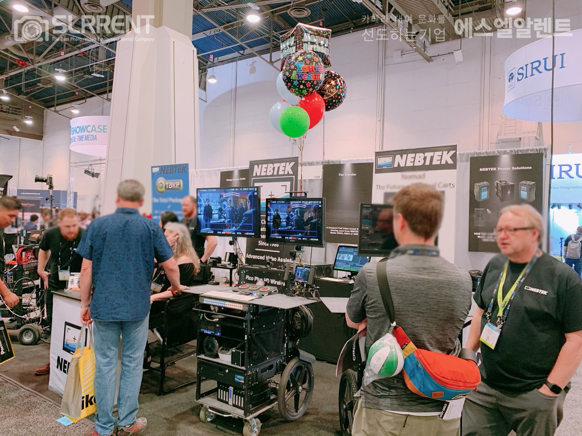 slrrent's tweet photo. ✔2019 NAB Show에 참가한 에스엘알렌트 -8부-
그거 아세요? NAB에 전시된 장비들 중 상당수는 에스엘알렌트에서도 만나볼 수 있다는 사실!!
#nabshow #nab #nab2019 #nabshow2019
#bolt #nebtek #mycasebuilder #royal #seahorse
#aleon #gator #xjib #ehro #yelangu #fomex #tolifo
#에스엘알렌트 https://t.co/wwjBDL1mHO