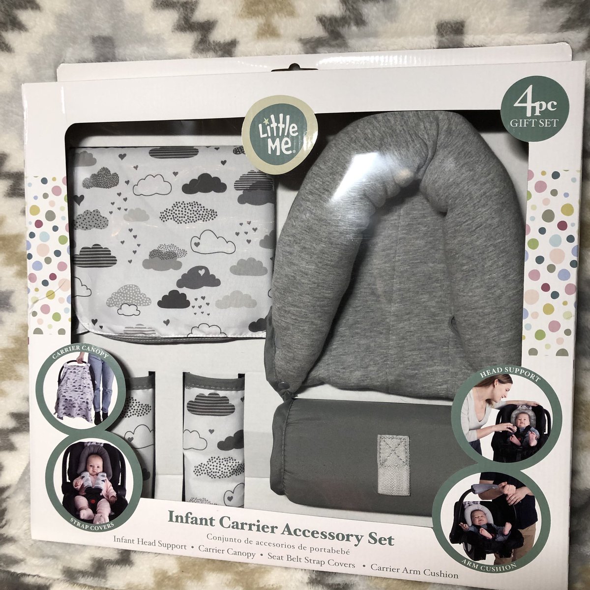 MaterialGirlz2's tweet photo. #LittleMe Baby Carrier Car Seat 4 Piece Set
Includes Infant Head Support, Carrier Canopy, Seat Belt Strap Covers, and Carrier Arm Cushion
https://t.co/OBn54TGkC6 https://t.co/RqaJQT28YY