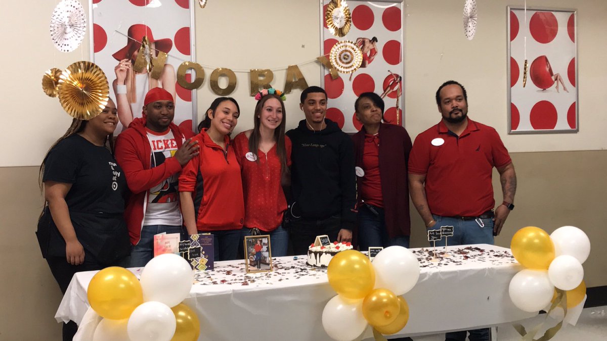 rosa_tavarez20's tweet photo. #target2475                                               #Bronxterminal https://t.co/yaTaEvyZ7f
