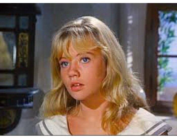 Happy Birthday Hayley Mills. Now when s that Star of the Month gonna happen?? Still waiting.. 