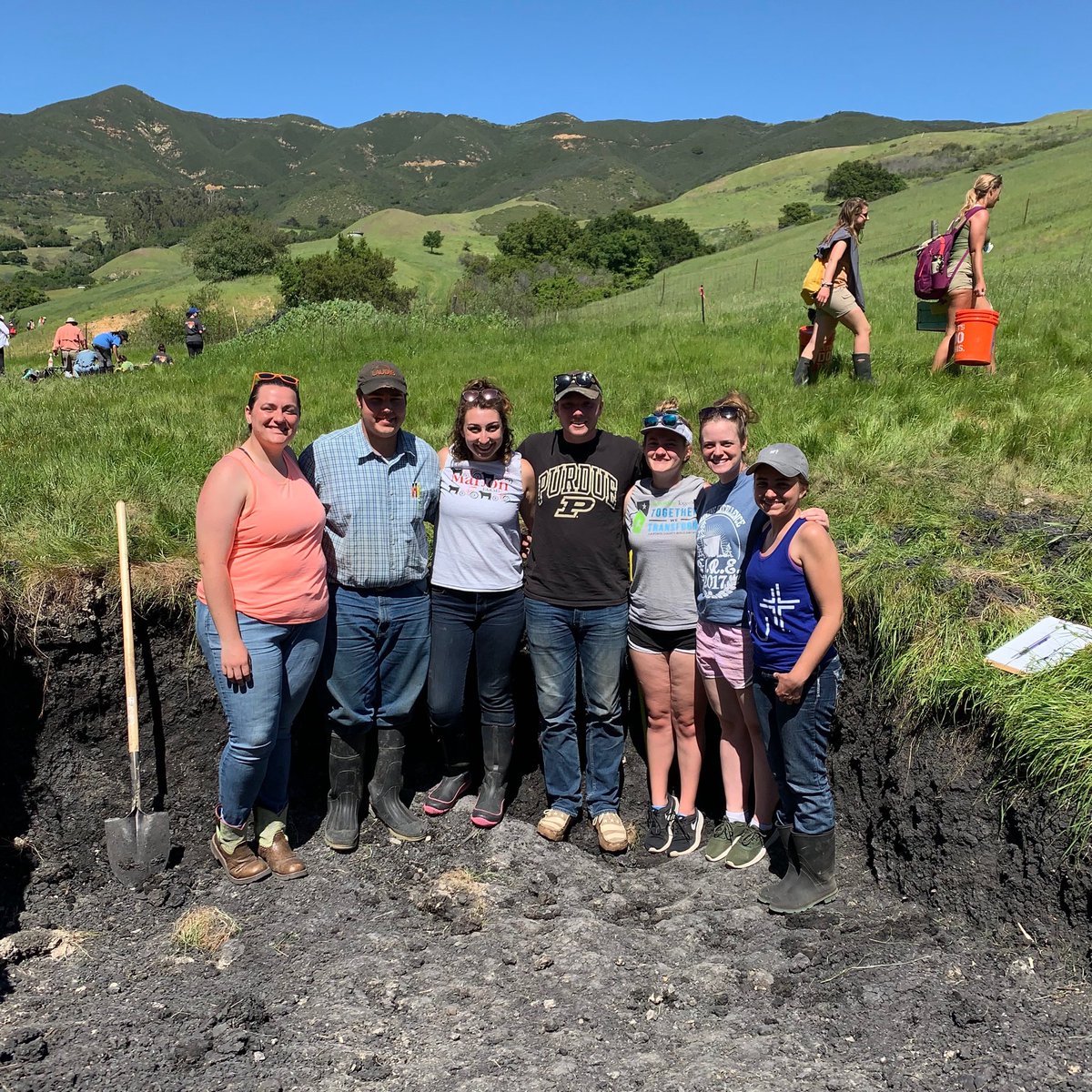 JudgingSoil's tweet photo. Purdue #soiljudging https://t.co/dyE6ogpJy6