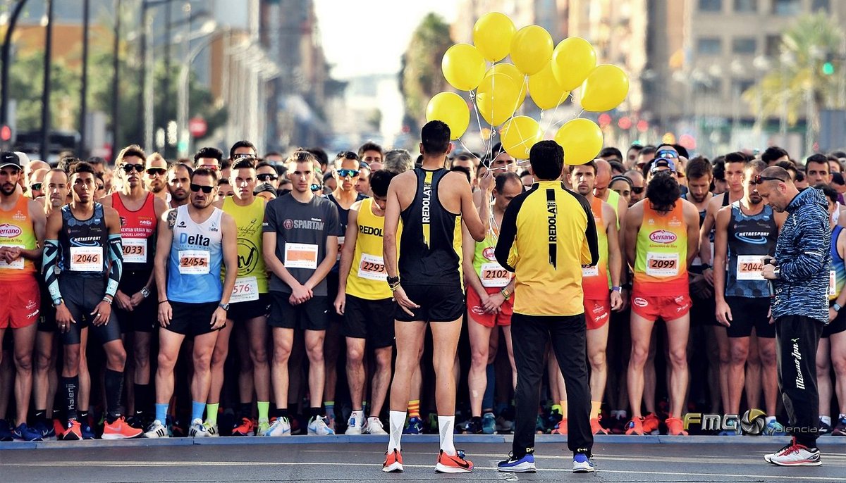 FMGValencia's tweet photo. FOTOS CARRERA JOSE ANTONIO REDOLAT 2019, entra y compártelas 📷📷https://t.co/Cw697arhaA
#carreraspopulares #redolat https://t.co/4eUM1OmiOd