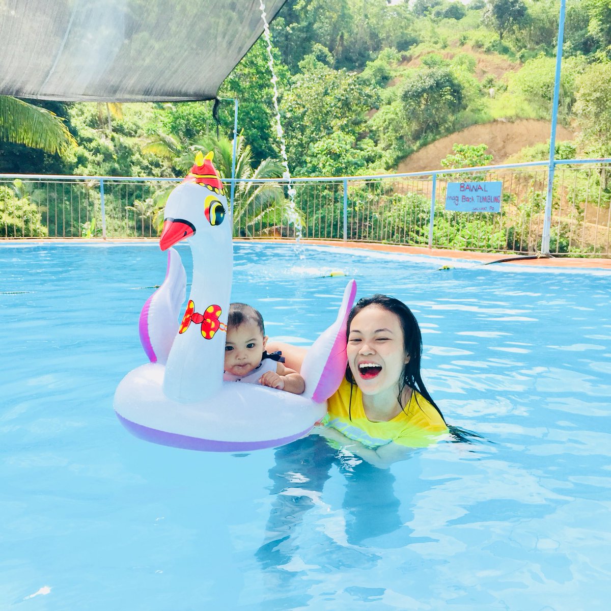 zarinatending's tweet photo. Wt my daughter 💛😍 https://t.co/vPrzE1gHFX