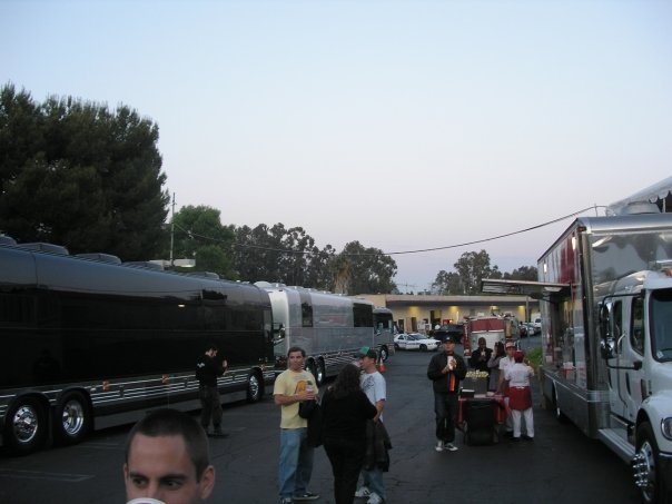 TheWritingFitz's tweet photo. #TBT May 2009, that time @trent_reznor gave me backstage passes to the @nineinchnails / @janesaddiction show in Irvine. #bestnight #concert #onceinalifetime #fuckcancer #stillcancerfree #thanksTrent #DownInIt https://t.co/9JTg6dx8aw