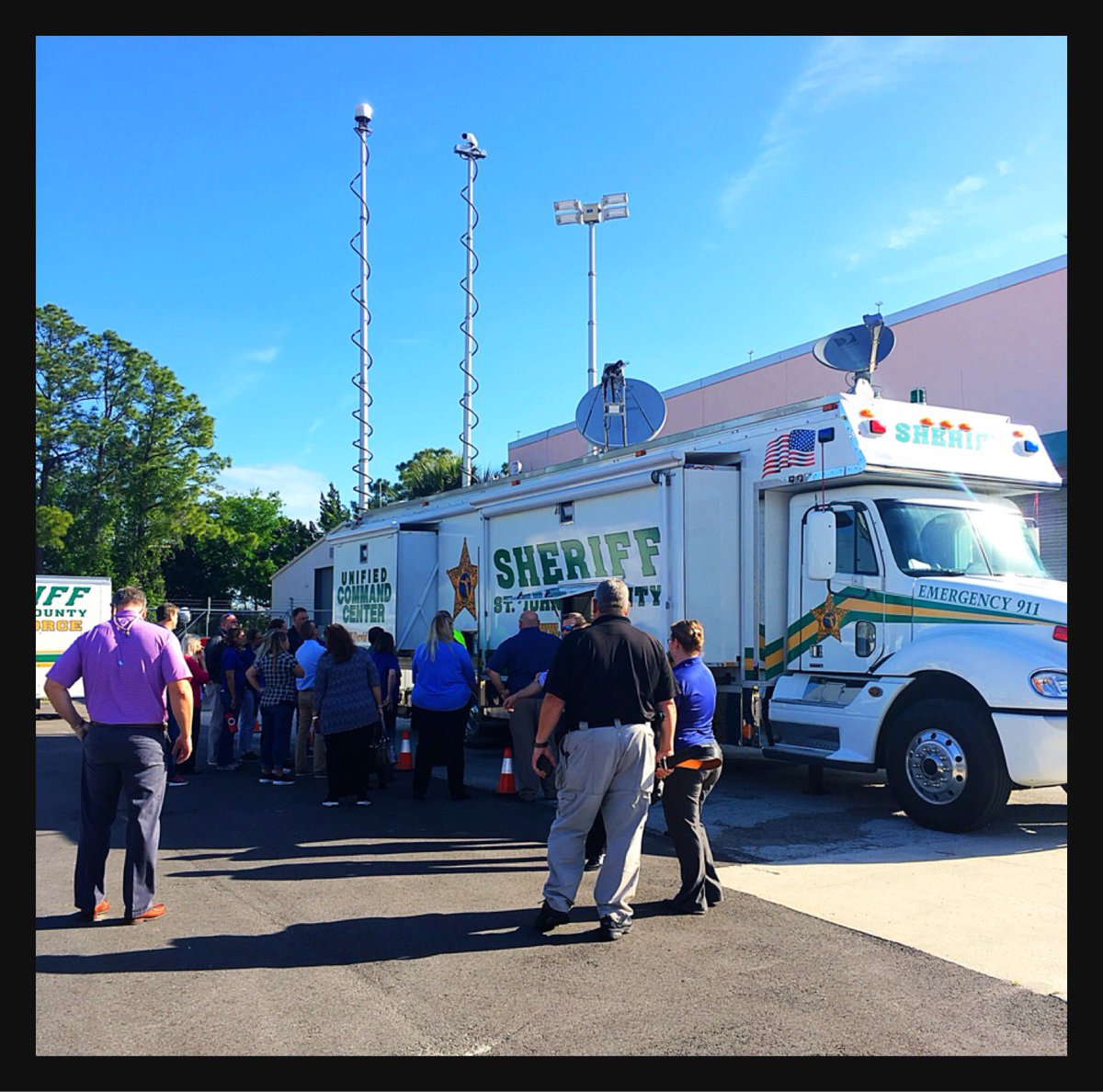 eduk8fla's tweet photo. Check out the @SJSOPIO massive remote command center! @LeadershipSt @yoursjcchamber https://t.co/OsFpveKUov