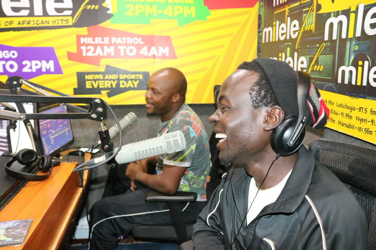 Milele_FM's tweet photo. #MileleConcertFriday Studioni @ItsJuBlak tegea kujua mengi @Alex_Mwakideu @JalangoMwenyewe @DJTENKENYA @DicksonMpapale @marryanne26 @mwikilisha https://t.co/vjeV1lMVyw
