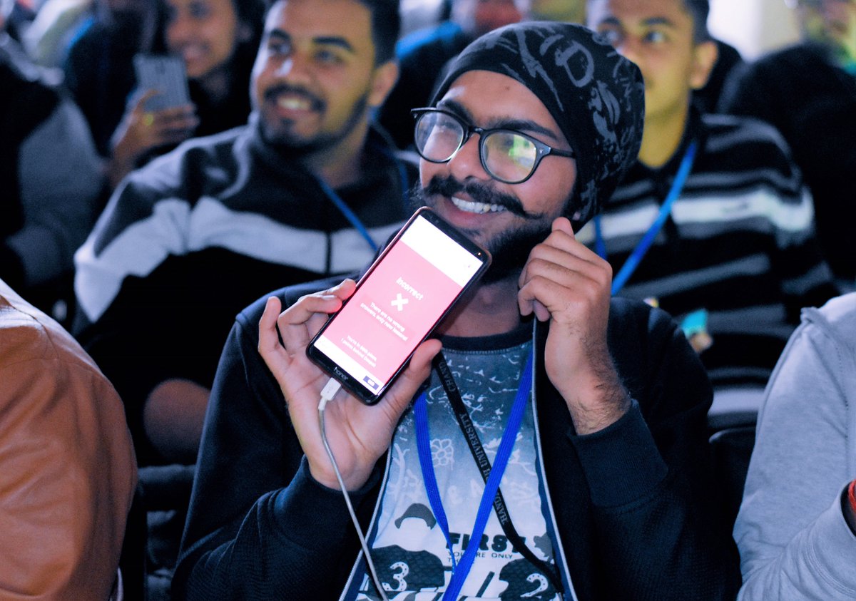 Chandigarh_uni's tweet image. More than 900 students from “Chandigarh University Hub “participated in #GoogleHashCode2019 organised at CU campus. #Google #HashCode2019 aimed at spreading some awareness among the students of CU by giving them a platform for learning a new set of skills.
#ChandigarhUniversity