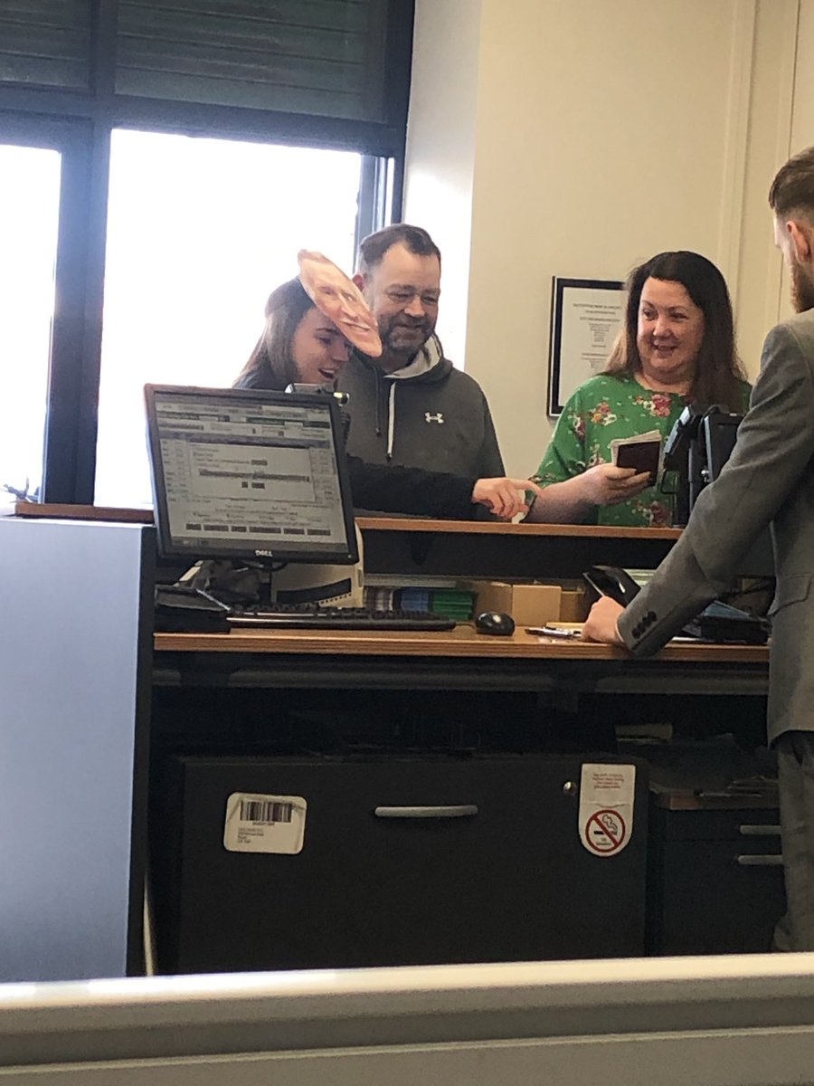 laura_hinch6's tweet photo. Bootle’s first winners of the Brucey Easter games 🙌🏻#bruceydoesbootle #Easter #Theclimb #U3Elite #customerservice 🐣 🍫 @RachelC_ERAC @jacobsherlock95 @JessicaFarrow17 @JoeDraper_ERAC @Parmstrong91 @kierancregan https://t.co/pbbhG8SSHk