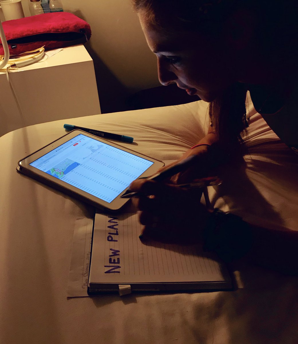 gerdarun's tweet photo. Nothing like a last minute curve ball... 📈📉📈📉 #hallooukaapse https://t.co/teotMRrt31