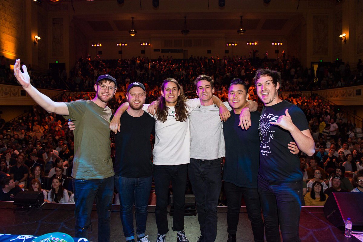 triplej's tweet photo. Hoooo boy! π₯ @slowlyslowlyau slayed their #LikeAVersion at #GoodAzFriday with some sweet @boniver π· @3_song_no_flash https://t.co/b0roE6AUzp