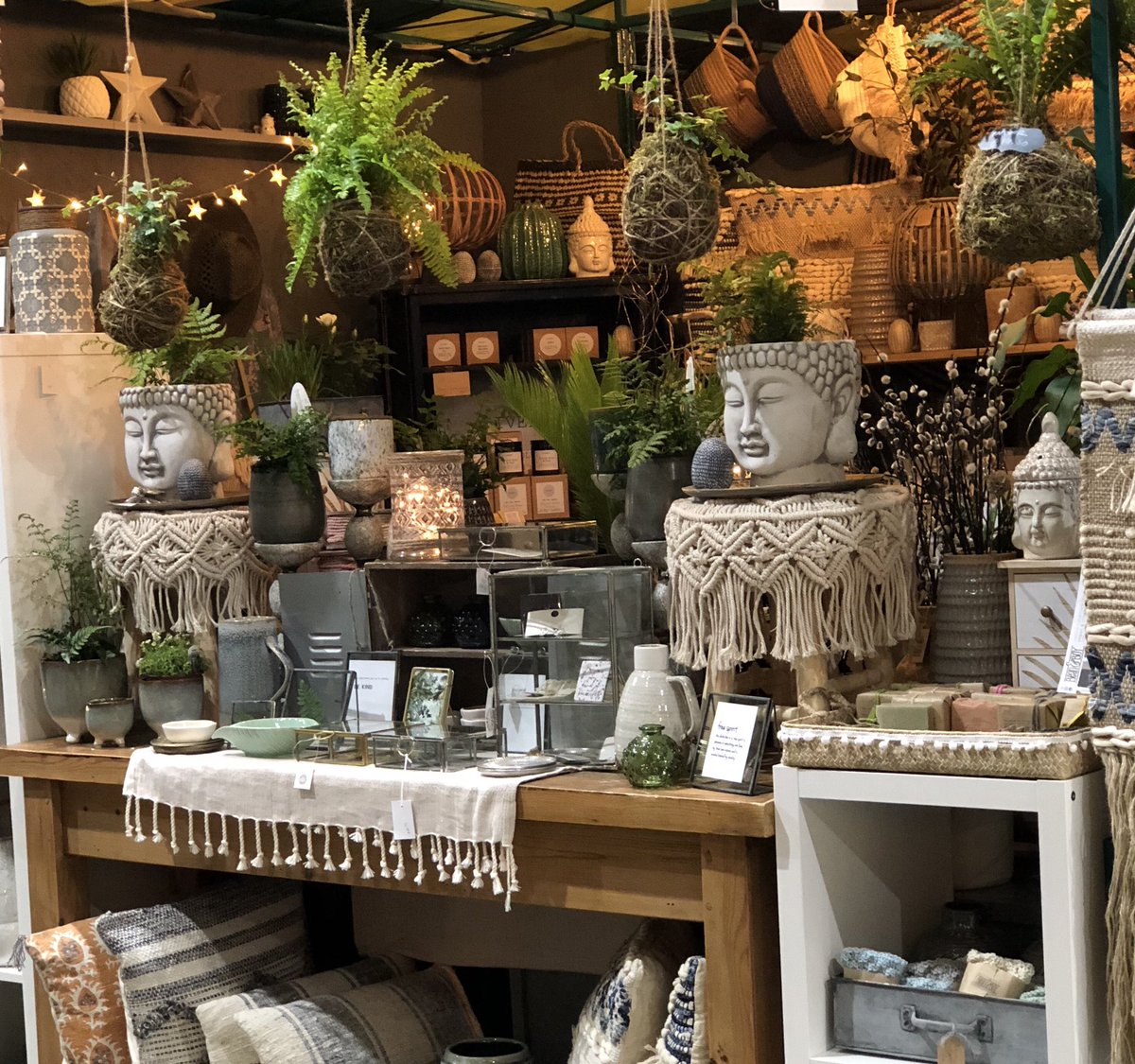 MISTILLEY2's tweet photo. Happy Easter weekend 🐣
Enjoy folks... we are open today and tomorrow @markethallshrew https://t.co/ZvTntsF7Vd