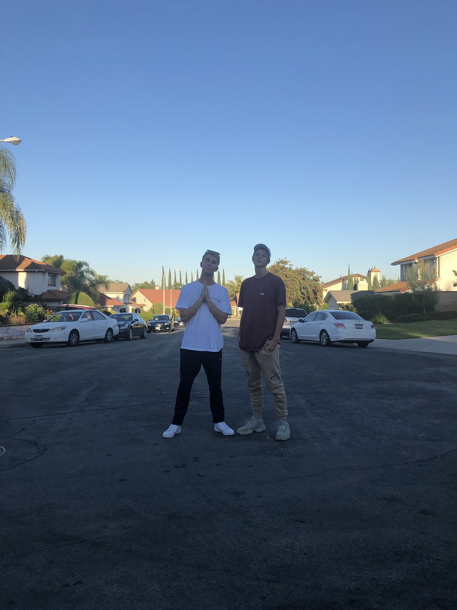 oneruel's tweet photo. playing a new song with the big bro @SGLewis_ on the mojave stage at @coachella tomorrow 5:20pm .. u can live stream it on coachella’s youtube https://t.co/khLFPz9zOP