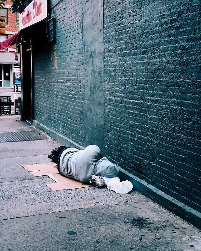 stckimgs's tweet photo. Homeless people. Mbambung
.
.
#sleepy #sleeping #sadaudios #homeless #homelessness #sleep #homelessdogs #tattoosleeve #homelessdog #sade #valsad #sadshayri #sleek #homelesscat #homelessyouth #sleepingcat #sadquotespage #sleeve #feelingsad #sadshayari #sa… https://t.co/jqwXb2cXbI https://t.co/LmKmhiCz20
