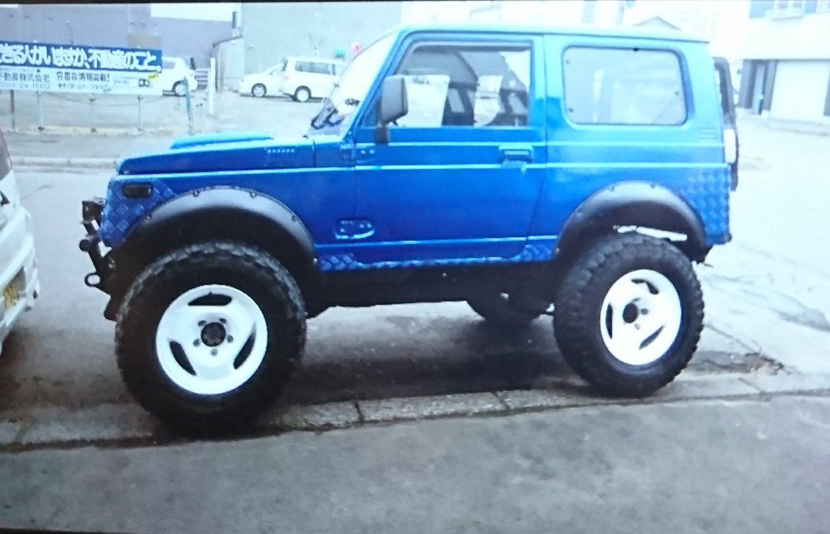 釧路 遊果master Na Twitteru Ja11 ジムニー Ja11改 仕事の合間にタイヤ交換 今回は中古タイヤと交換と込みで 6000円