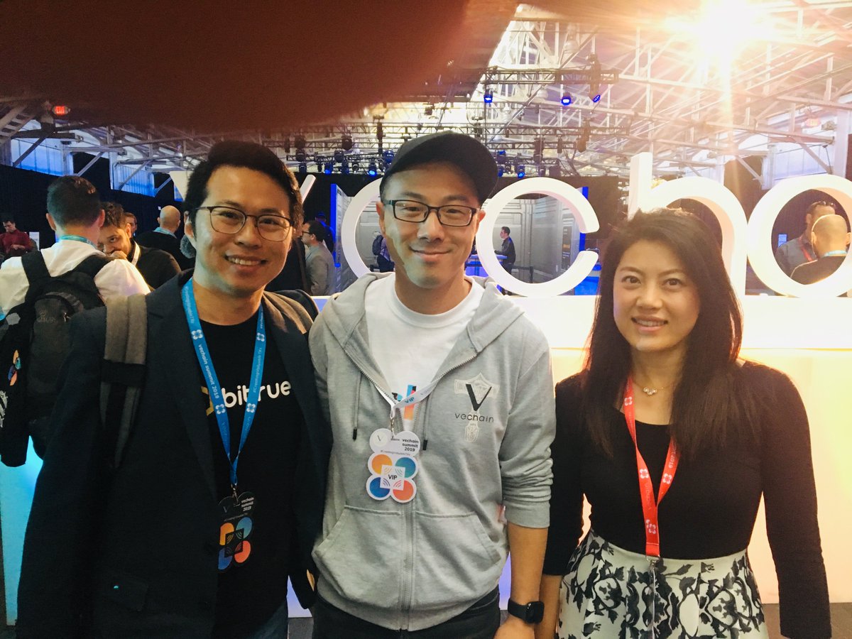 BitrueOfficial's tweet photo. Bitrue attending #VeChainSummit2019, meeting @sunshinelu24 Founder & CEO (in the middle), and @kfeng027 COO (next tweet) @vechainofficial ! Thanks for inviting and great partnerships ahead!
Bitrue CEO @Curis_Wang & Director of Business Development Valerie @BigAppl51425057 👇 https://t.co/j7SdjSr7b1